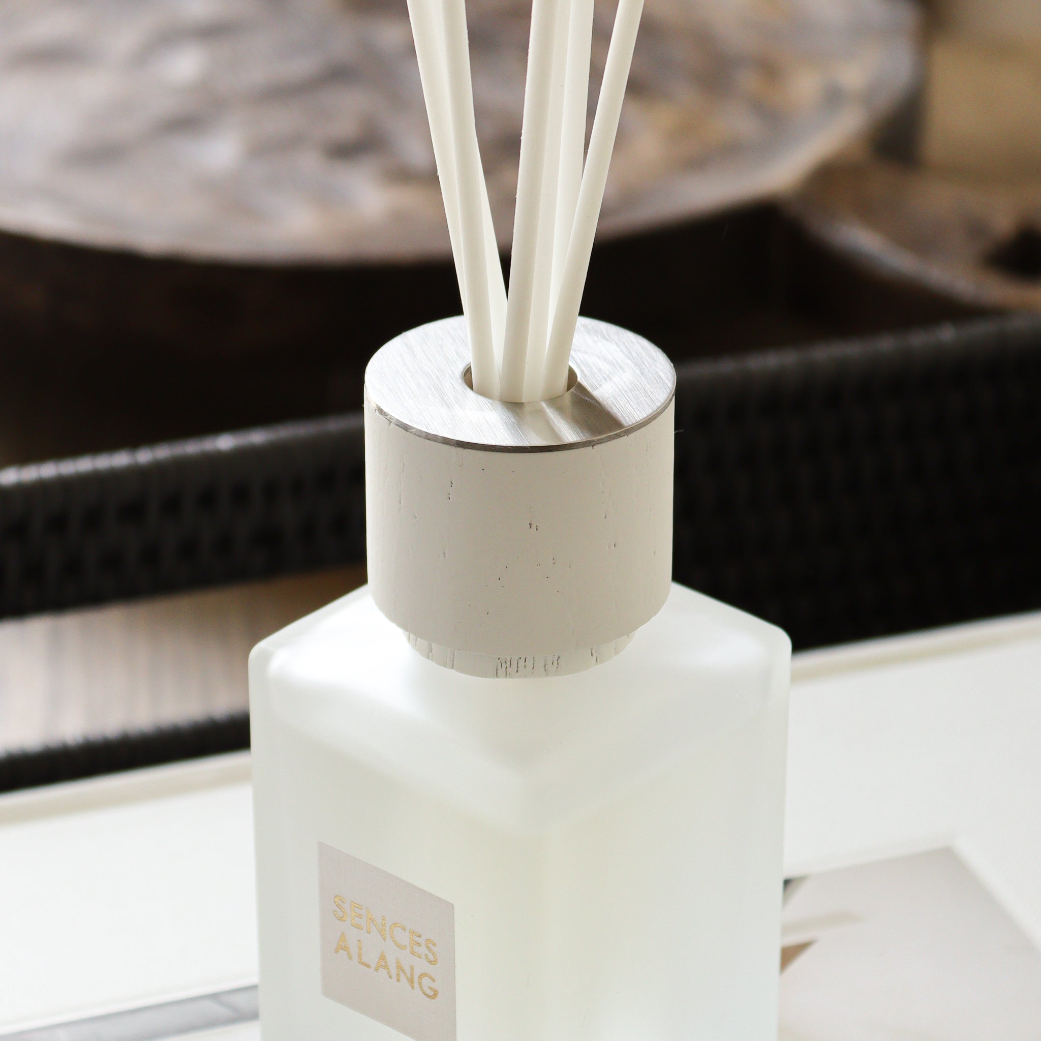 Small White Alang Alang Reed Diffuser - Marquis & Dawe