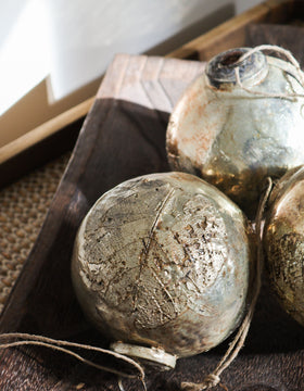 Large Christmas Bauble Antique Brass Leaf