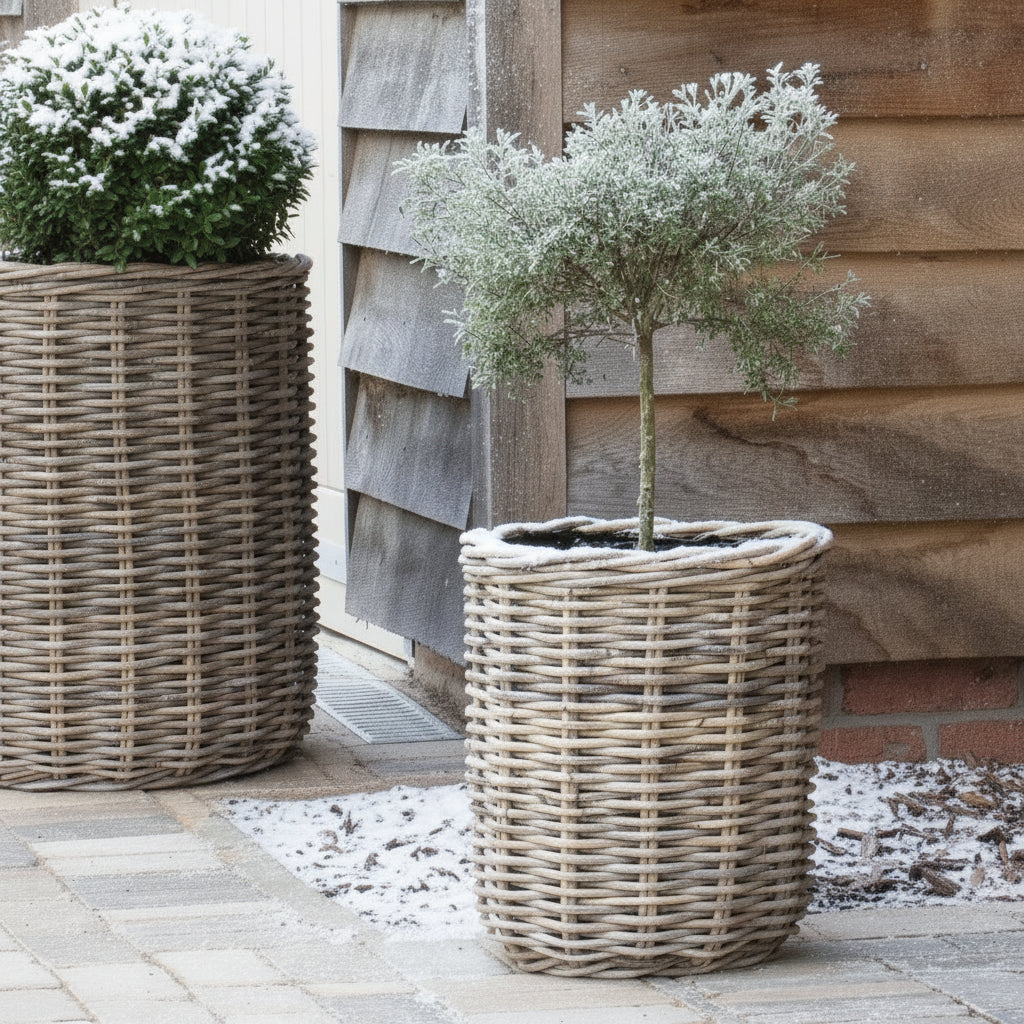 plant pots uk outdoor Round Rattan Planter With Curved Base